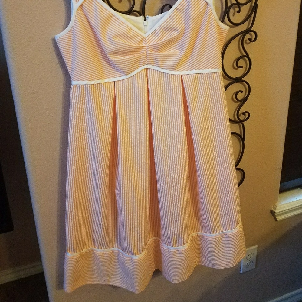 Like New! - Picture 2 of 4